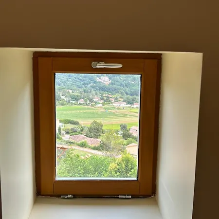 Casa de Férias Et Piscine Au Sein De La Bastide De La Breure *