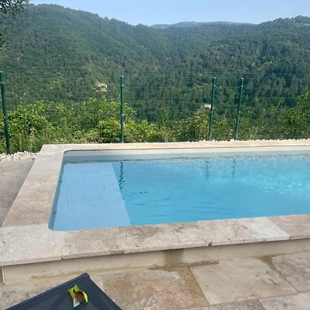 Et Piscine Au Sein De La Bastide De La Breure Les Ollières-sur-Eyrieux
